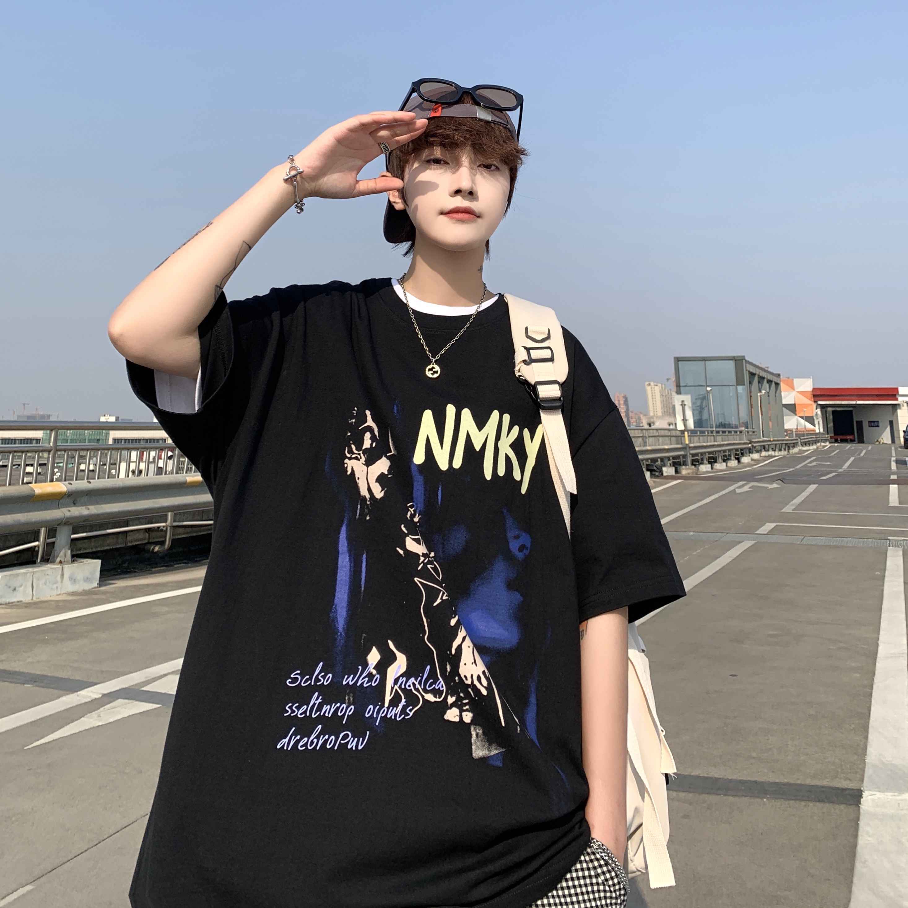 

Мужская летняя футболка в стиле ретро в стиле ретро, ​​модная брендовая мужская одежда большого размера с короткими рукавами, дизайнерская ниша, трендовые топы XL чёрный