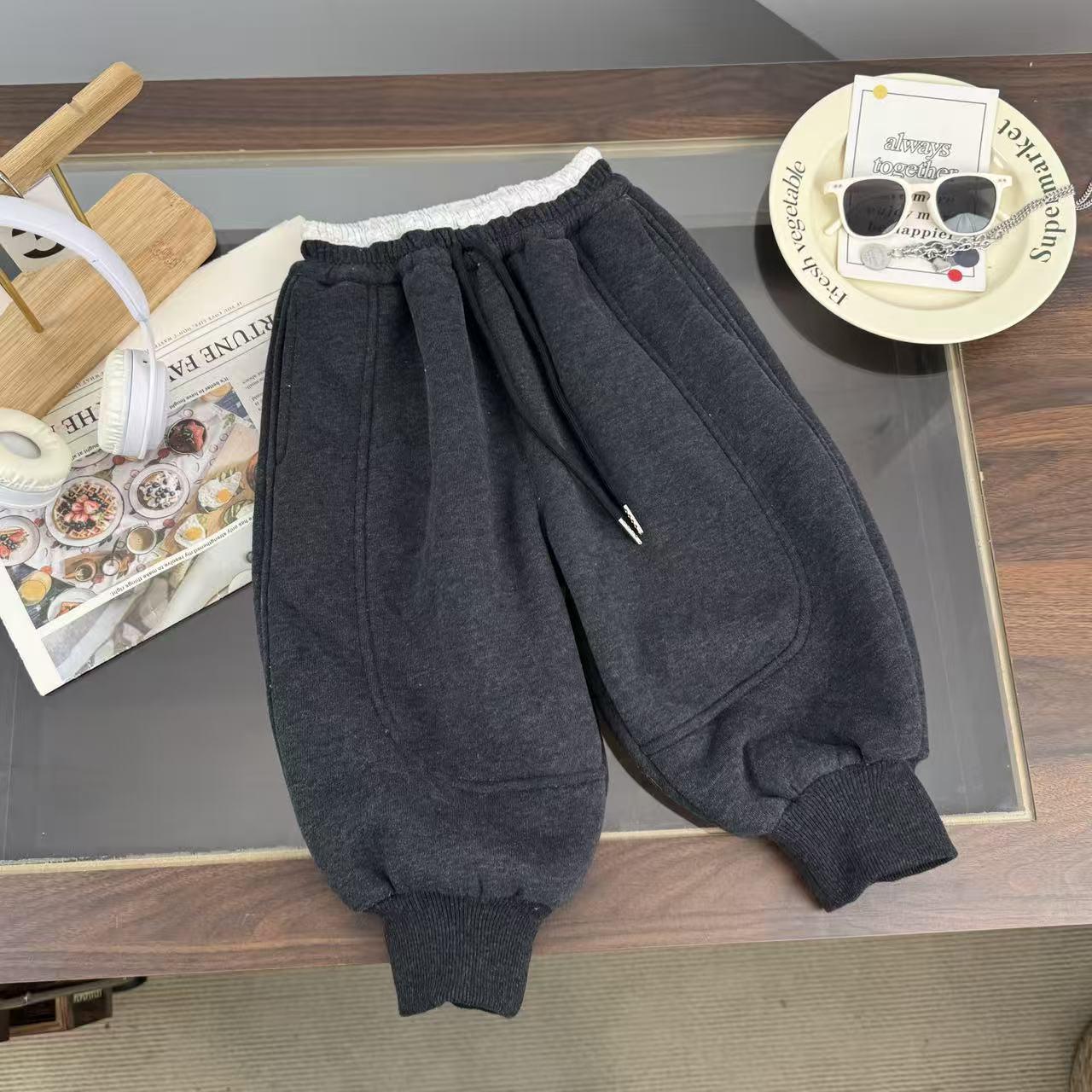 2025 New Boys  Alpaca Wool Fleece-Lined Sweatpants: Thick, Stylish, Loose-Fit Casual Wear for Kids 110 cm