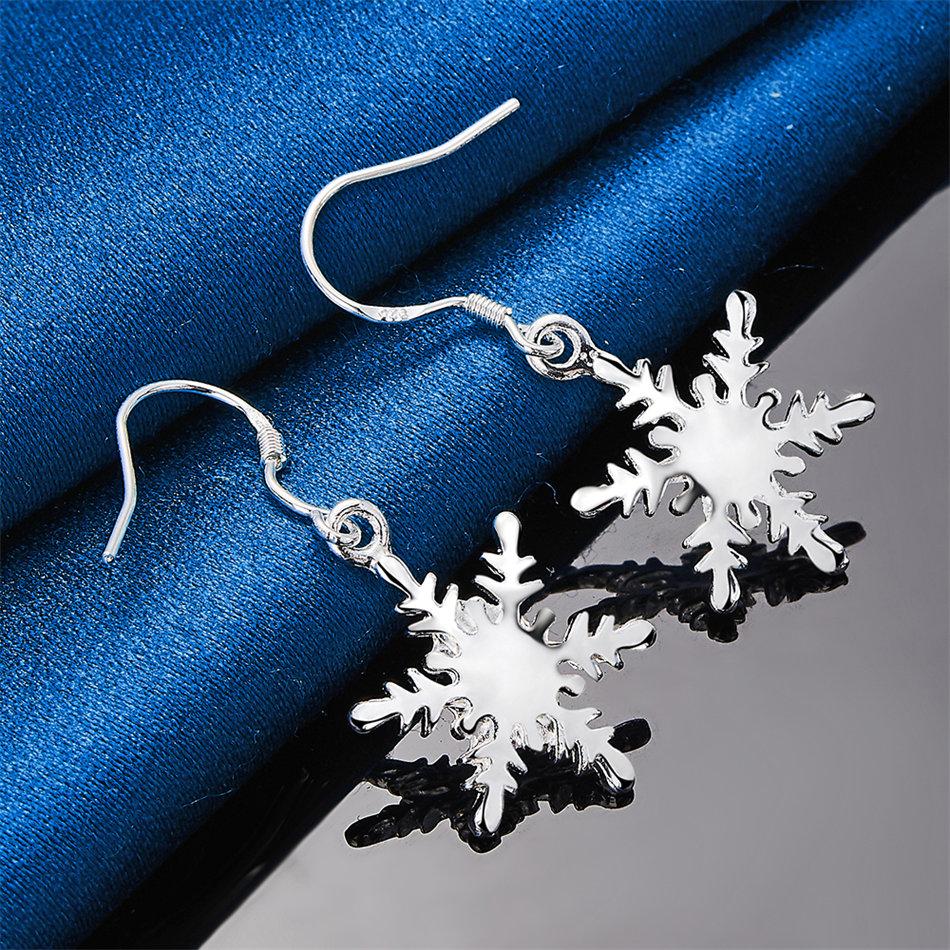 Charming 925 Sterling Silver Exquisite Snowflake Earrings for Women Fashion Wedding Jewelry Party Gifts