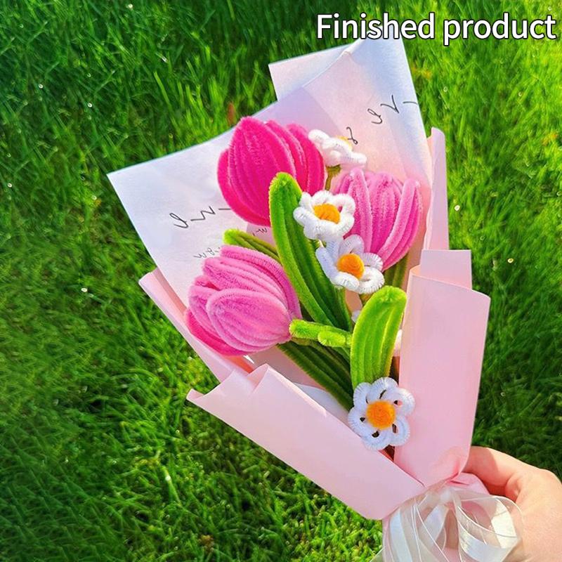 

Finished Tulip Twisted Rod Bouquet Hand-Woven Artificial Bouquets Crochet Hand-Knitted Flowers for Mother s Day Gifts