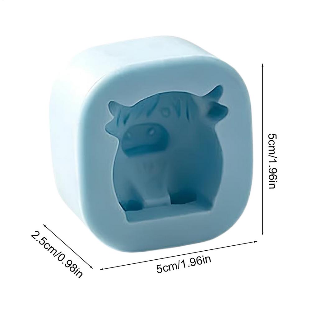 Mini Highland Cow Ice Mold Funny 3D Highland Cow Ice Tray Cute Silicone Molds Whiskey Cocktails Novelty Cow Molds