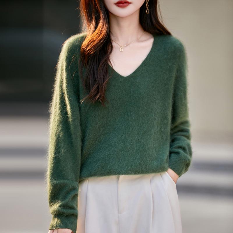 Women's High-Grade Seamless Wool V-Neck Sweater - Autumn/Winter Collection, Long Sleeve, Soft Plush Knit Base Layer