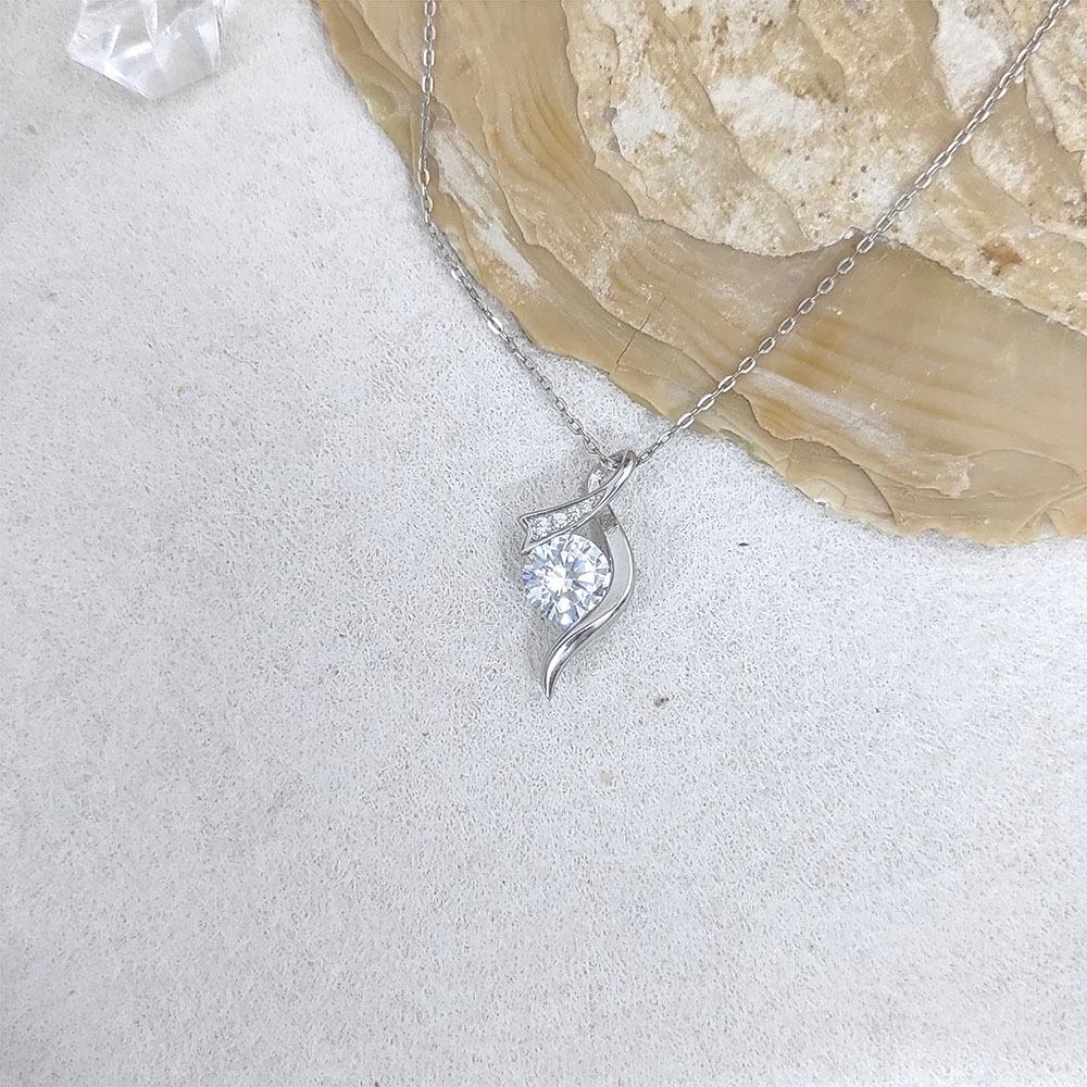 925 Sterling Silber Zirkonia Anhänger Halskette – Elegantes 1 Karat Design für Damen, Auf Lager.