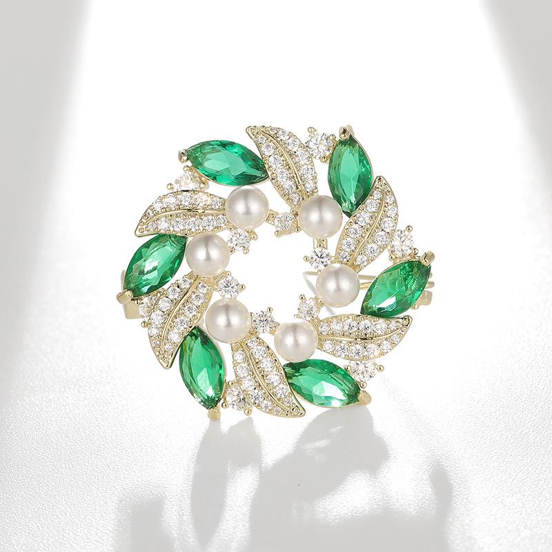 Bo Xin Yun Zirconia and Pearl Bauhinia Brooch: Elegant Coat Pin Gift