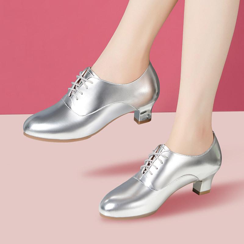 4cm 6cm Bequeme Schnürschuhe aus echtem Leder Damen Pumps Frühling 2025 Mittelhohe Blockabsätze Schuhe Rot Silber für Tanzparty Mama