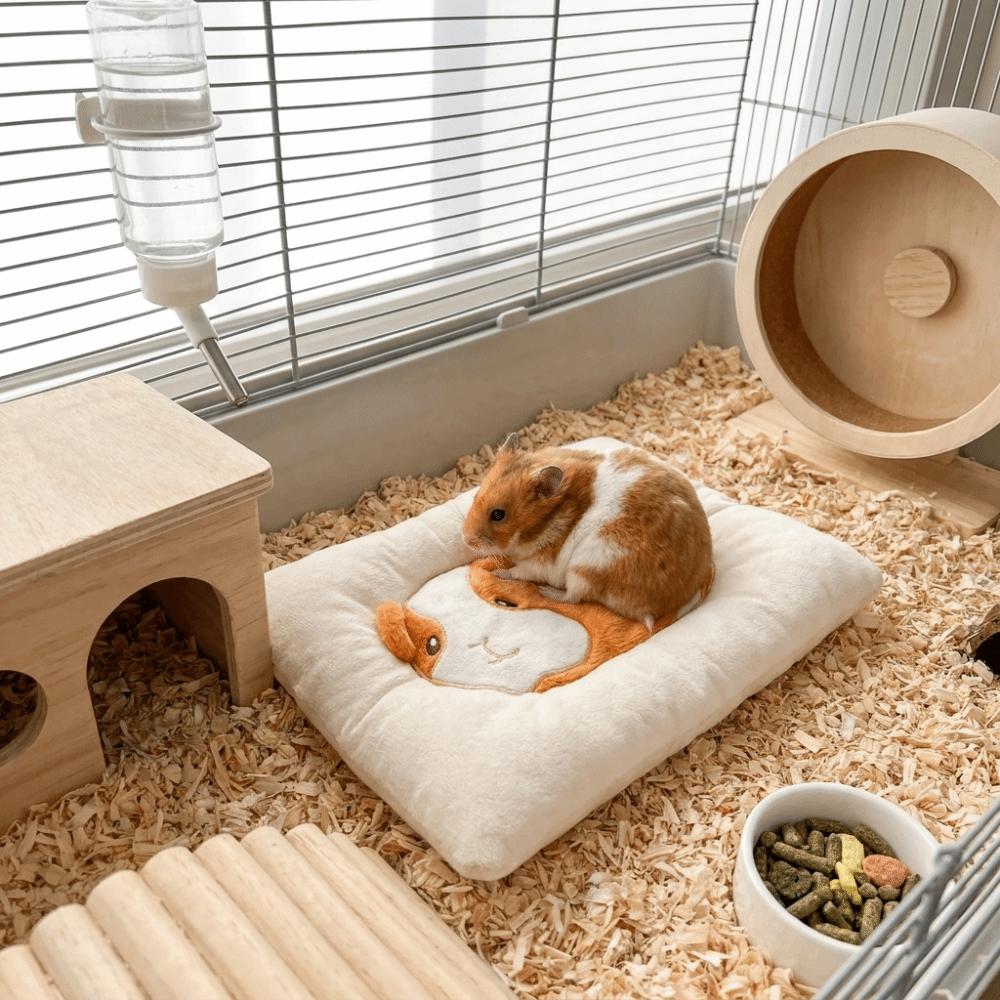 Comfortable Guinea Pig Plush Cushion Thickened Soft Small Animal Sleeping Mat  Autumn Winter