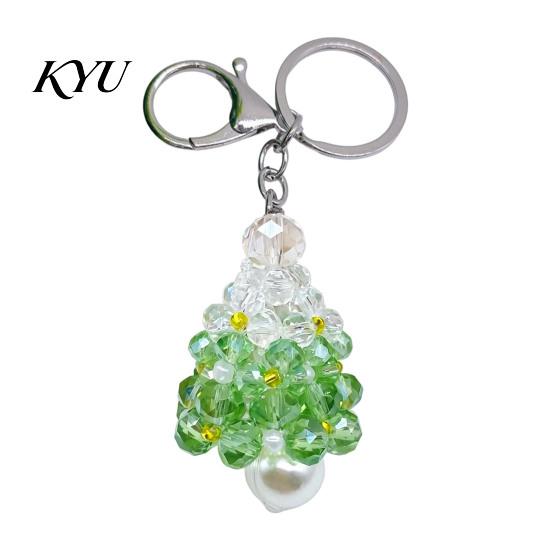 Christmas Beaded Keychain Handmade Keychain, Xmas Tree Wreath Gift Box Bell Decorative Key Ring Santa Keyring, Backpack Hanging Decor for Party Favors