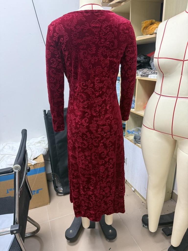 Elegant Embossed Long Sleeve Square Neck Dress - Women's Autumn/Winter Fashion