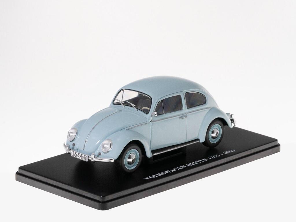 Volkswagen Beetle 1200 1960 (Light Blue) 1/24 Scale Diecast Model Car with Plastic Case [Imported]