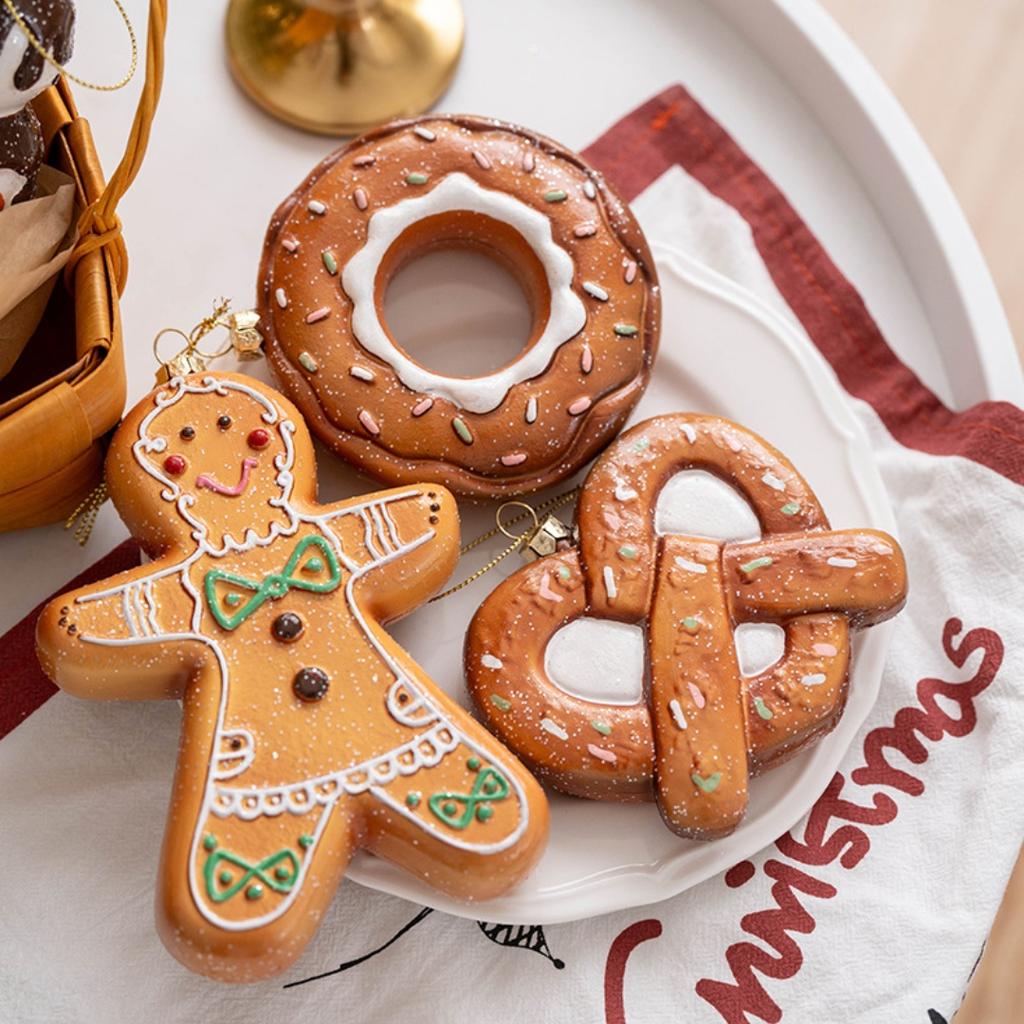 Creative Christmas Cookie Cake Old Man Ice Cream Cone Chef Old Man Donut Gingerbread Man Pendant for Christmas Tree Decoration