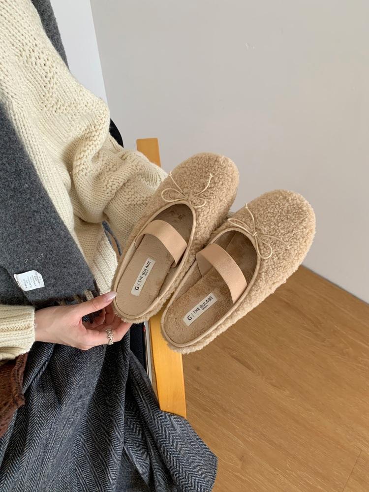 Soft-soled fluffy slippers female versatile Internet celebrities 2025 new autumn and winter outer wear plush shoes cotton drag tide