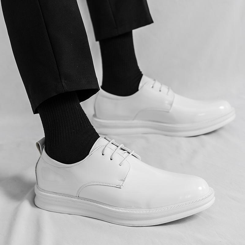 Men’s White Derbys Dress Formal Business Patent Leather Shoes Men Gentleman Style Tuxedo Wedding Blazers Saddle Shoes Contrast StitchingLarge Size
