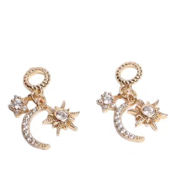 Ciondolo Charm in Oro 14K Placcato Zircone Luna Farfalla Foglia d'Acero Goccia per Bracciale Collana Gioielli Fai-da-Te