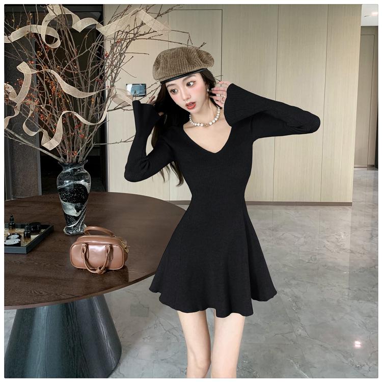 2025 Women's Knit Long-Sleeve Hip-Wrap Sweater Dress - Autumn & Winter Collection