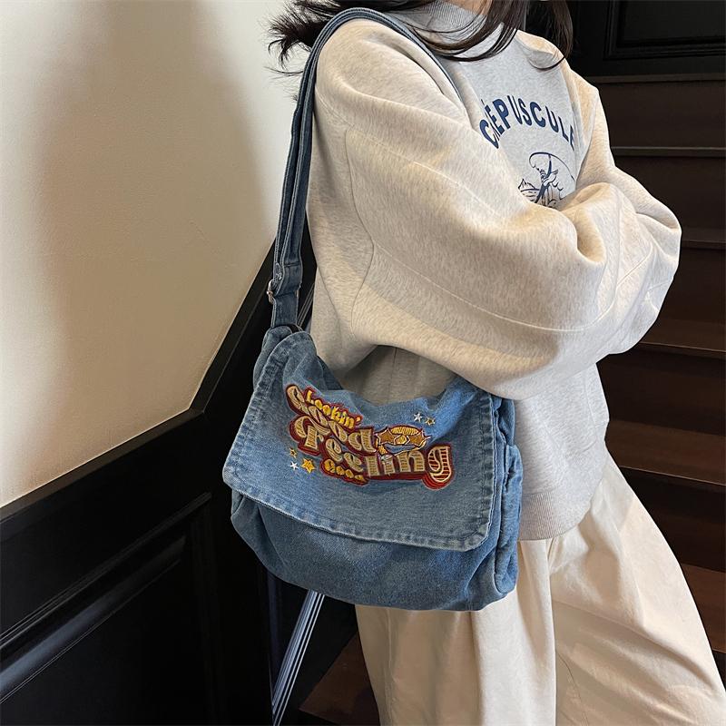 Large Capacity Denim Bag Student Class Crossbody Bag Letter Embroidery Women Commuter Tote Bag