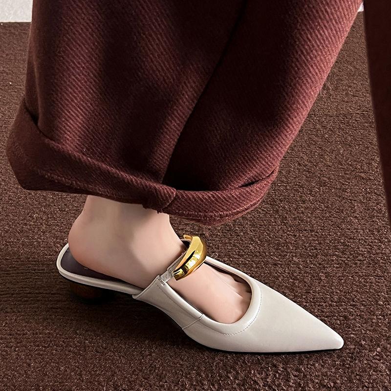 Fashion Size 34-40 Women Genuine Leather Mules Slippers Pointed Toe 2025 Summer Sandals Fashion Beige Ladies Casual Med Heels Shoes