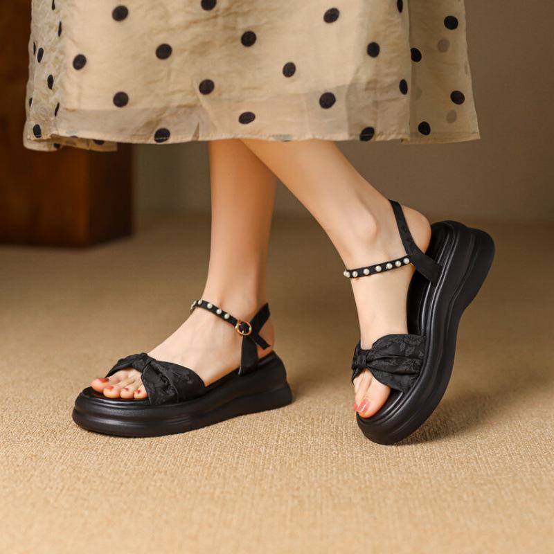 

New women s word with sandals casual buckle large size shoes summer casual platform sandals rubber soft sole women s shoes 39 чёрный