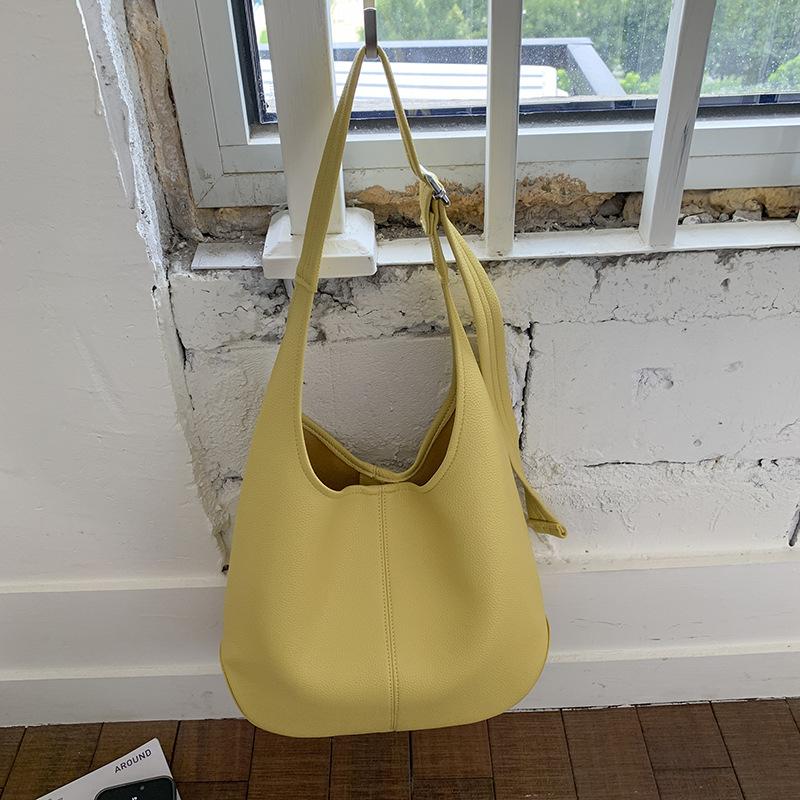 Large-capacity Commuter Tote Bag Summer New Women's Leisure Niche Shoulder Bag