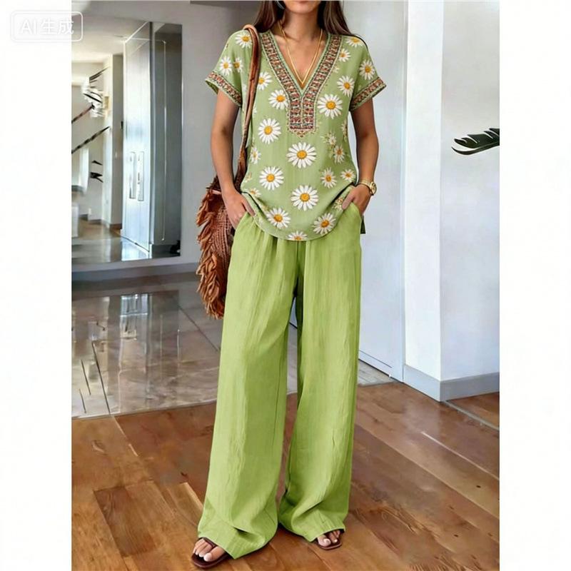 Bohemian Peacock Feather Print Set: Women's Vintage V-neck Top + Wide-leg Pants, Vacation-style Loose Two-piece Set