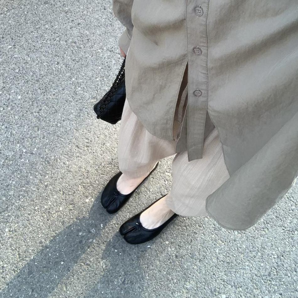 Sheepskin version is very easy to wear soft-soled leather pig's trotters split-toed shoes women's flat-soled shallow mouth Mary Jane single shoes loaf