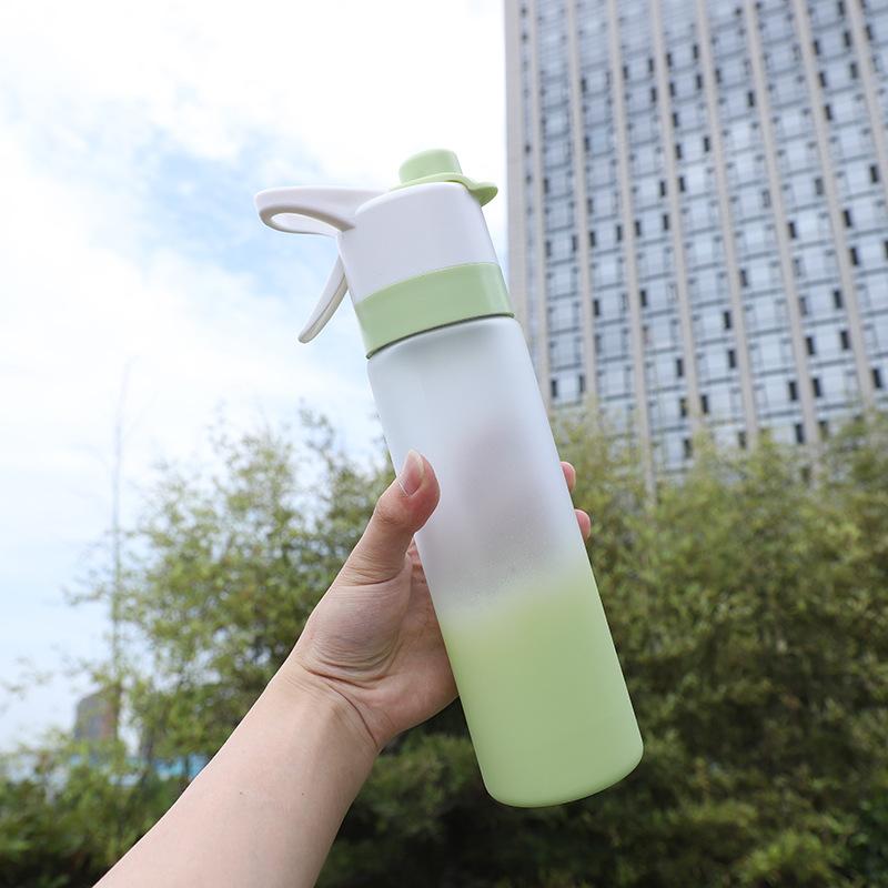 

700ml Water Bottle for Girls Outdoor Sport Fitness Water Cup Large Capacity Spray Bottle BPA Free Drinkware Travel Bottles 0.7L