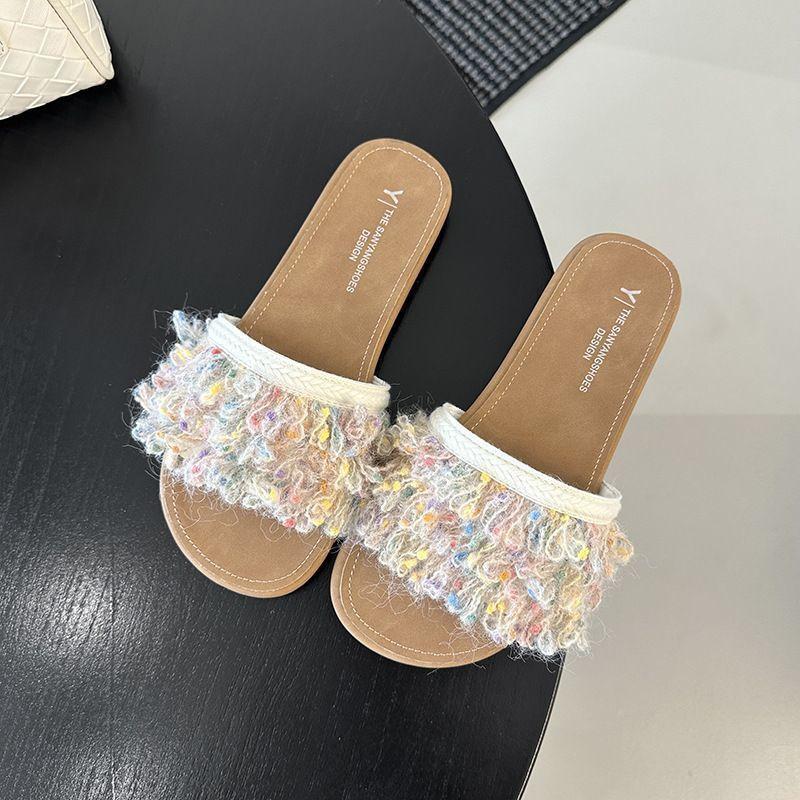 Super fire small fragrance with skirt beautiful cool slippers 2025 new French high-end flat slippers women's summer outer wear