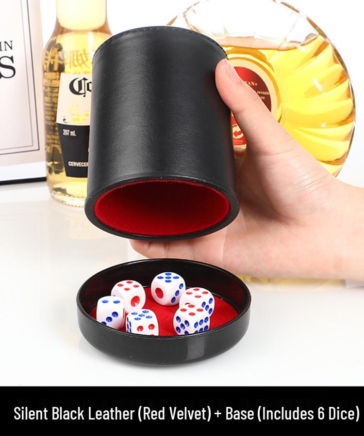 Flockad Ljudabsorberande Läder Tärningskopp Set med 6 Tärningar