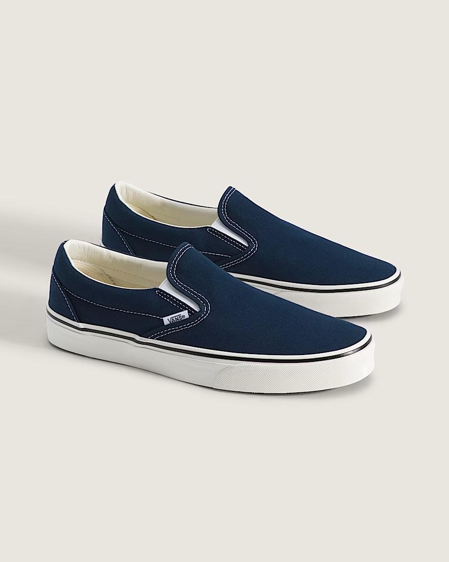 VN000Z7ALKZ Vans Classic Slip-On Dress Blues (Men s) 5.5