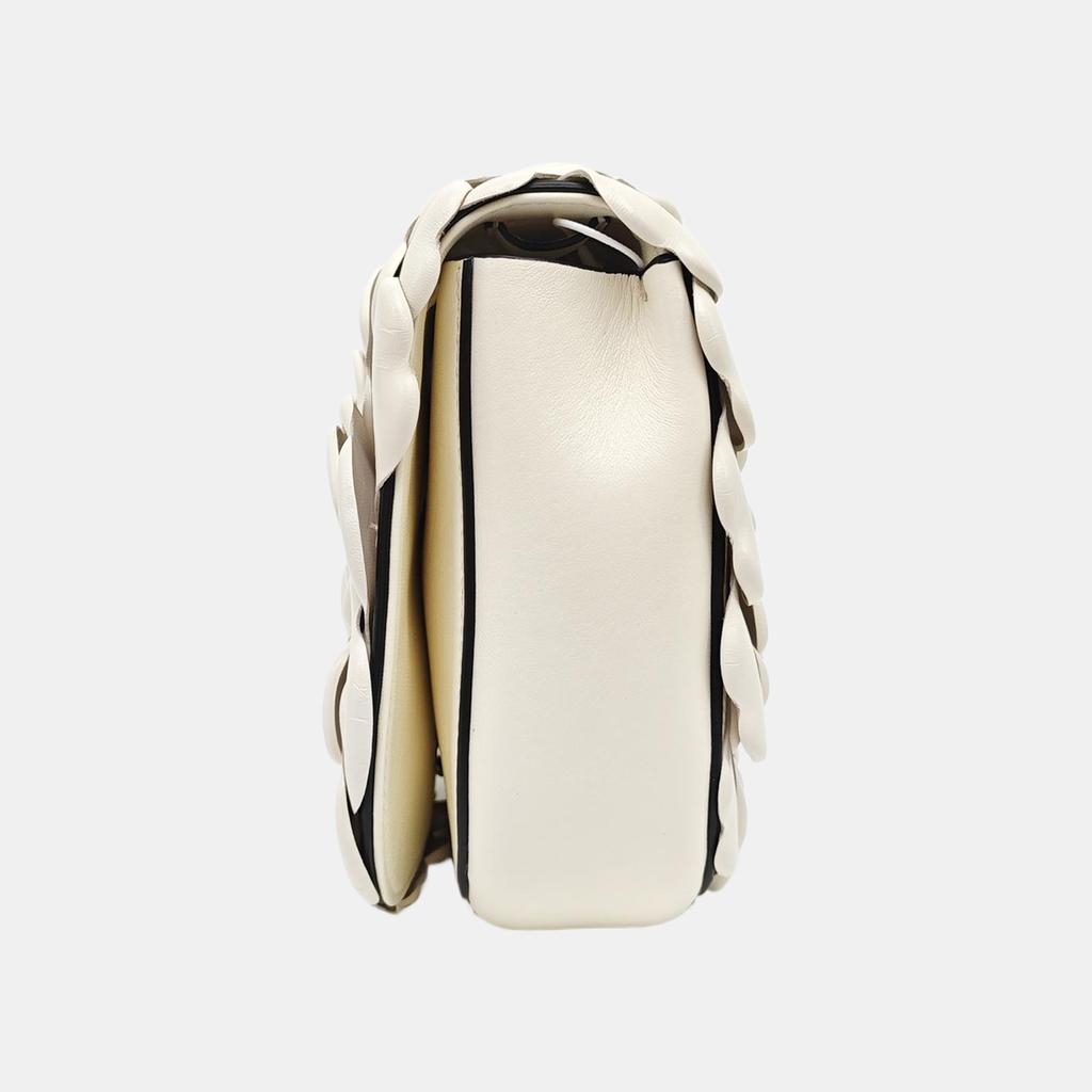 [Pre-Owned] Atelier 3D Effect Petal Leather Messenger Bag - Very Good #8MSH7O