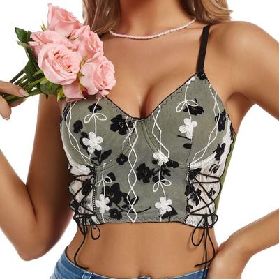 Corsés, ropa de mujer moderna y elegante