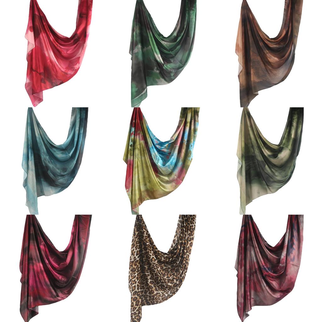 Silk Print Scarf With Ethnic Pattern For Fashionable Women And Cold Weather