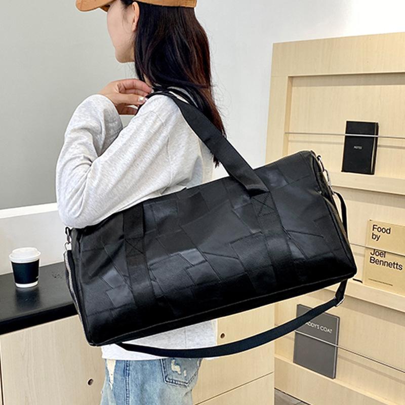 PU Waterproof Dry and Wet Separation Fitness Bag with Shoe Compartment, Large-capacity Portable Travel Bag with A Handle