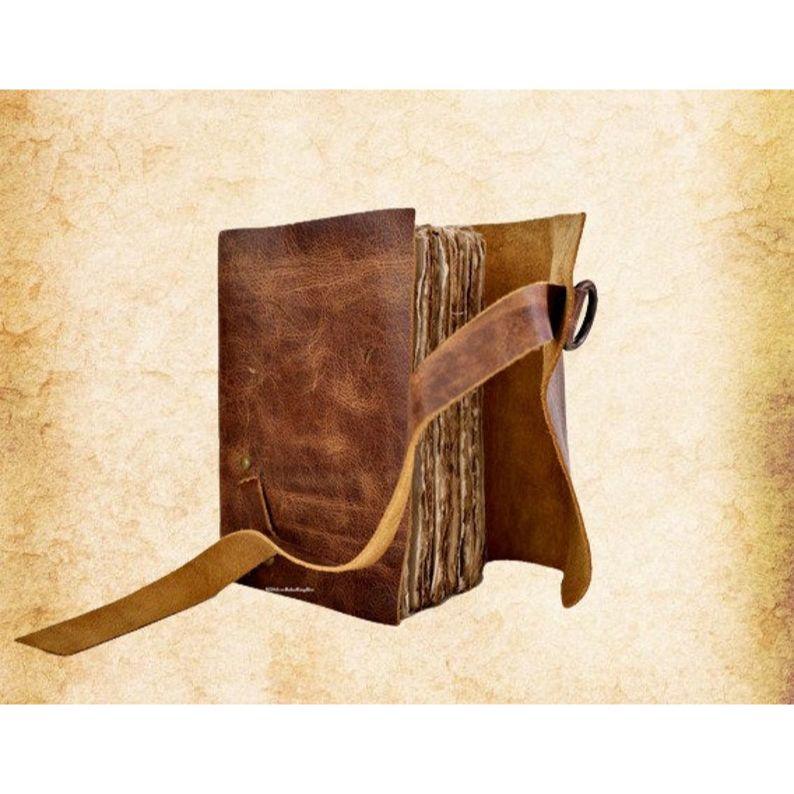 Handmade Leather Journal, Handmade Leather Diary,  Notebook with lock, Vintage Leather Journal, Leather Unlined Sketchbook