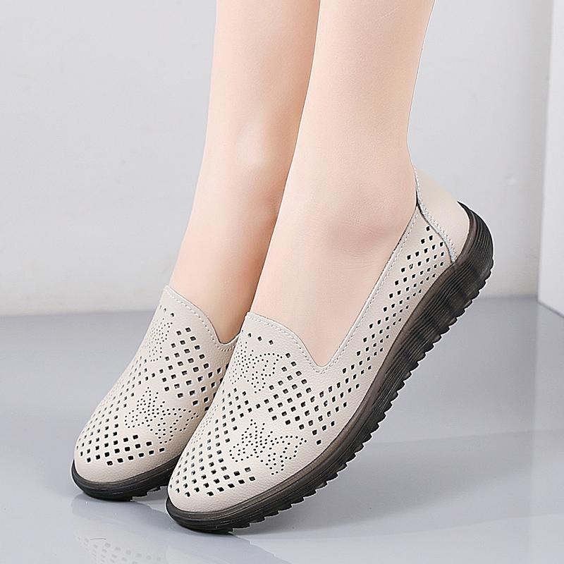 Sandals Summer Comfort Baotou Soft Sole Mom's Shoes Flat Sole Women's Shoes Hole Leather Shoes Middle and Old Age Shoes