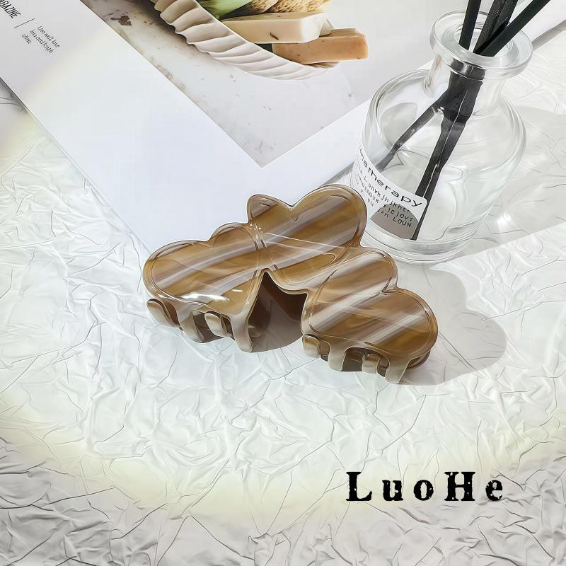

Luohe Korean Style Heart Cloud Acetate Hair Claw Clip for Women s Updo