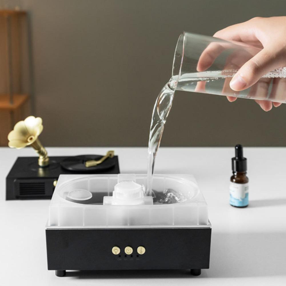 Retro Gramophone Aromatherapy Spray Humidifier With Colorful Ambient Lighting White Noise Essemtial Oil Diffuser Home Fragrance