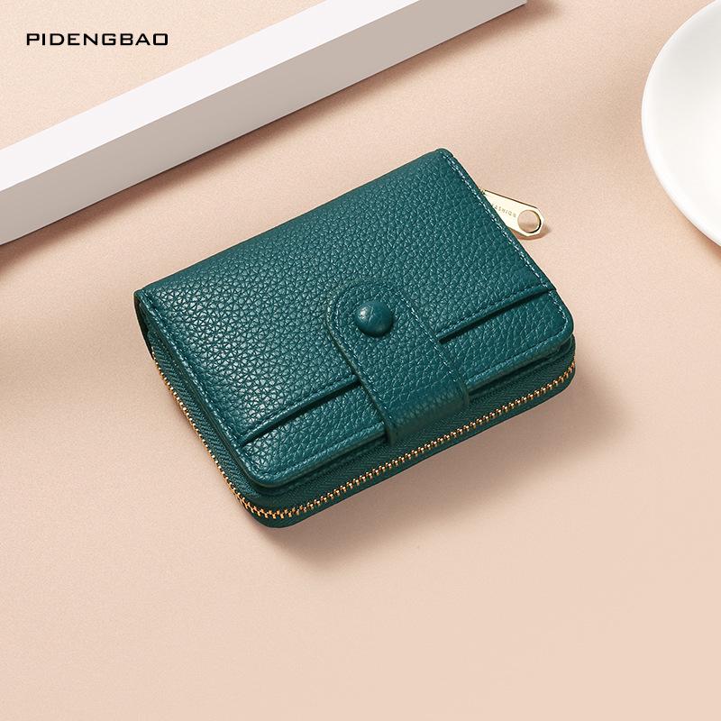 Japanese Kitten Women's Snap Closure Coin Pocket Wallet