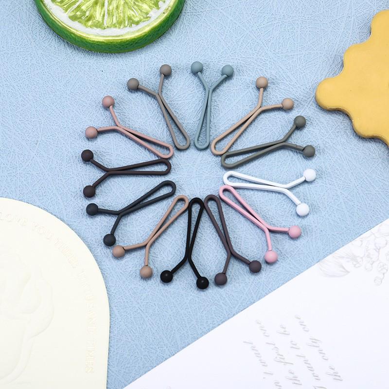 Magnetic Buckle Necklace and Scarf Clip for Belt and Pants Fixation