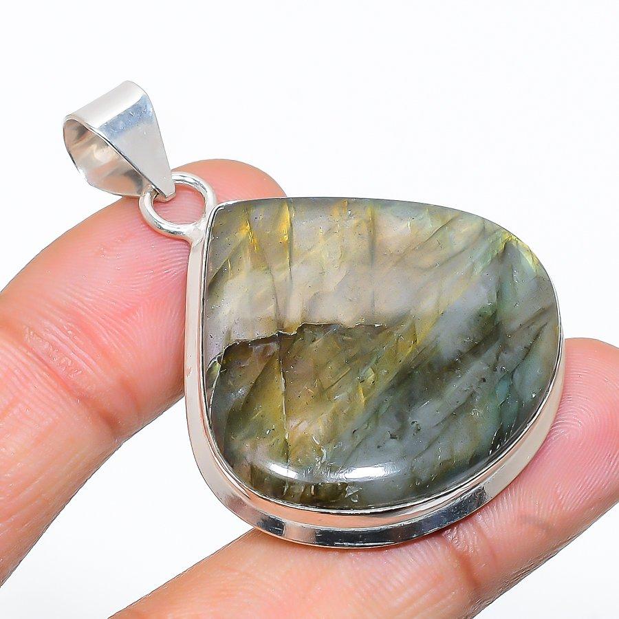 Labradorite Gemstone Handmade 925 Sterling Silver Jewelry Pendant 1.81" SU-8705