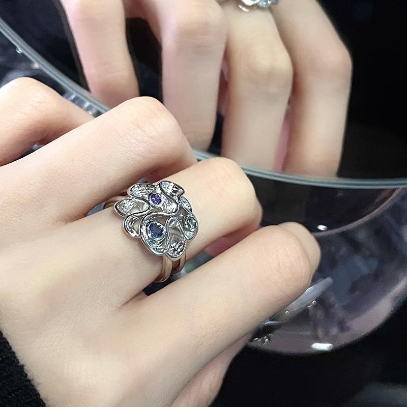 Niche Design Ring, Personalized French Irregular Fashion, Open Zircon Stacking, High-End Texture Index Finger Ring.