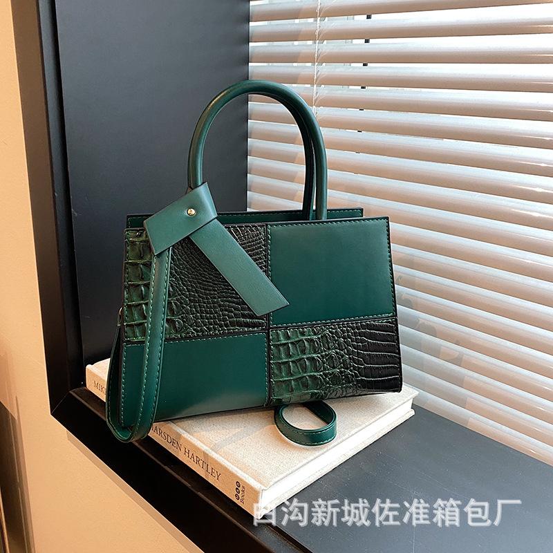 Crossbody Bag Women's Versatile New Small Square Bag Women's Handbag Large-capacity Shoulder Bag Trend