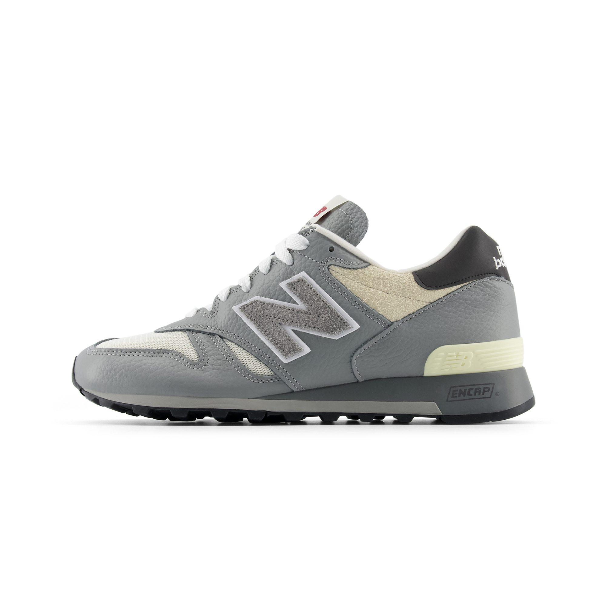 New Balance NB 1300 Running Shoes