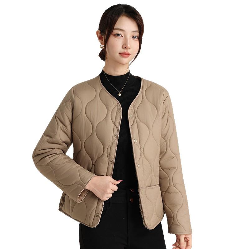 Winter Velvet Thickened Women's Cotton Jacket 2026: Fashionable, Warm, Slim-Fit, Short Mid-Aged Coat for Cold Protection.