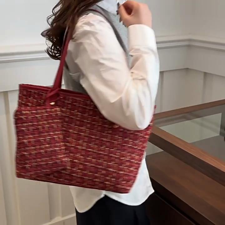 Large Capacity Women Shoulder Underarm Bags Simple Plaid Versatile Ladies Tote Bag Purse Portable Female Handbags with Zipper