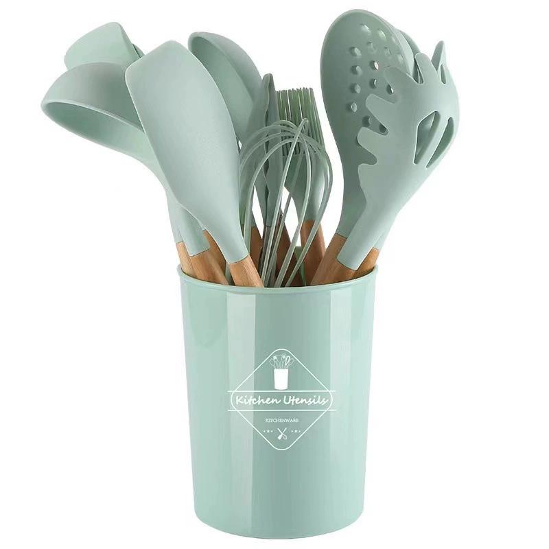 Wooden Handle Silicone Kitchenware Healthy Cookware Spatula Soup Spoon Brush Ladle Pasta Colander Non-stick Cookware Kitchen Tools