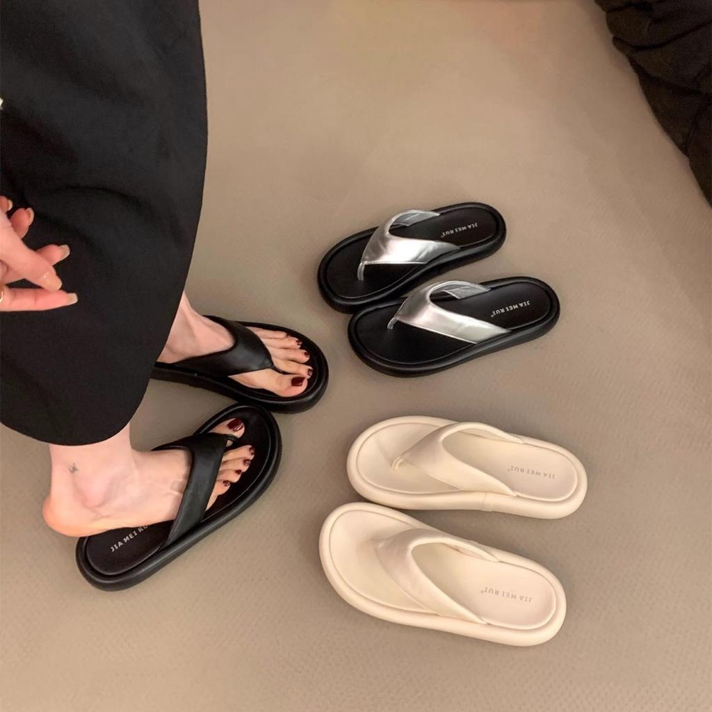 Flip-Flops mit dicker Sohle Damenschuhe tragen 2025 neue Sommer Sandalen mit weicher Sohle Strand-Sandalen