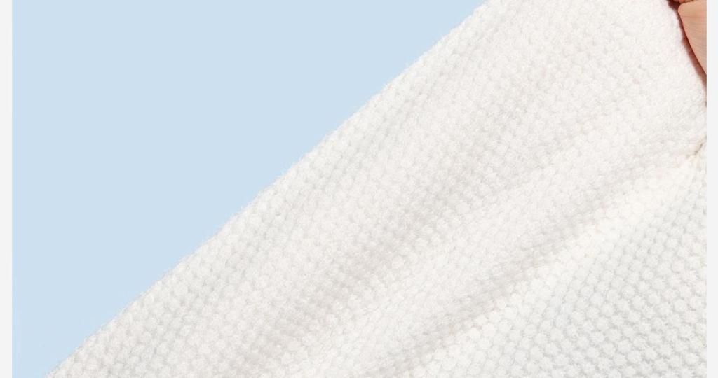 Portable Travel Set: Disposable Underwear, Towel, Bath Towel, and Toilet Mat for 4-Day, 3-Night Trip