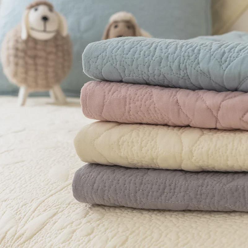 Poduszki na sofę z bawełny pikowanej w stylu kremowym - antypoślizgowe, nowoczesne, całoroczne