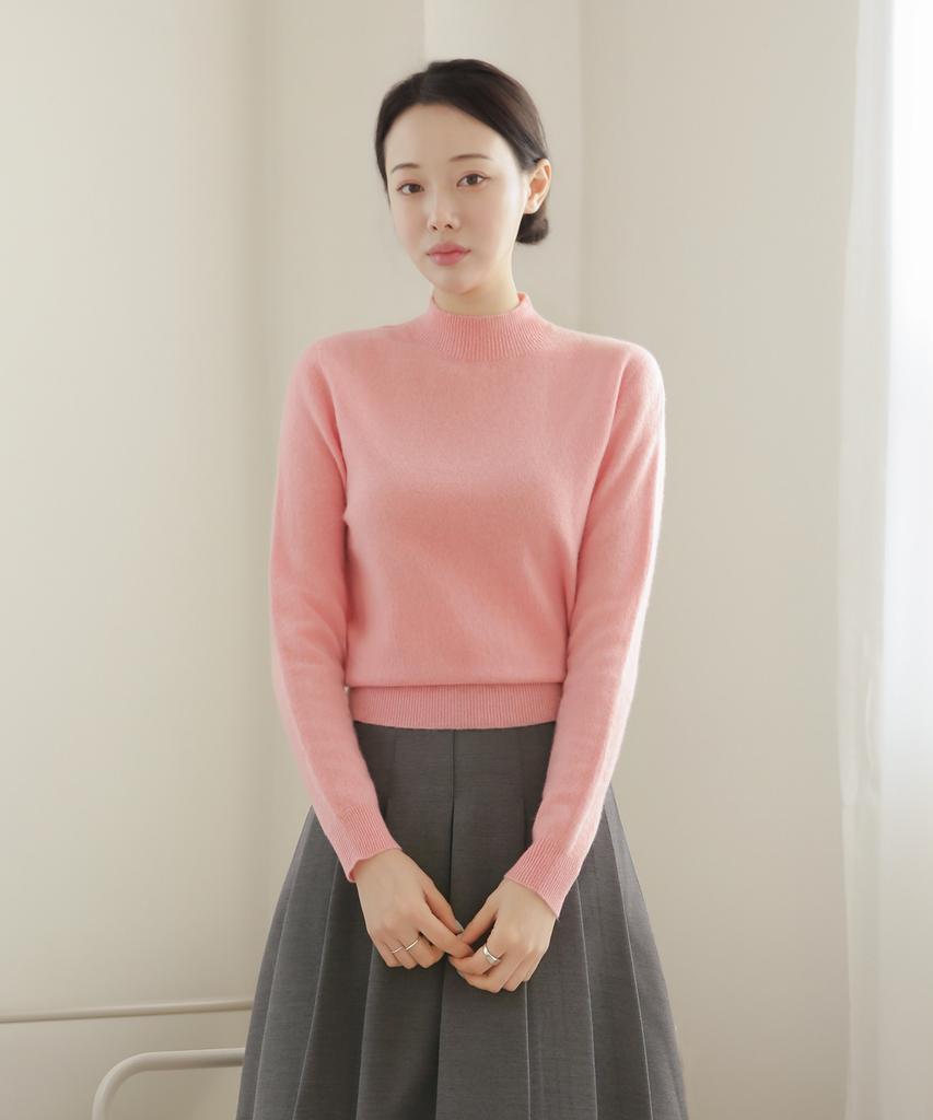Keulleiseu Classic Mood 100% Wool Mock Neck Knit_Red