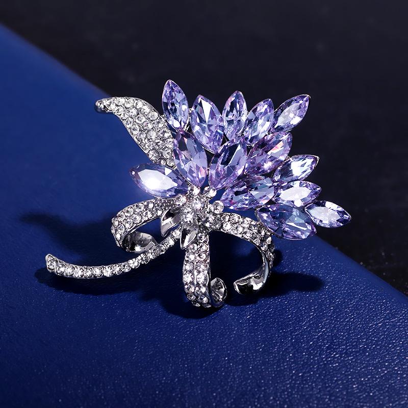 Dilly Snow Shiny Crystal Bauhinia Brooch - Elegant European and American Style Jewelry Accessory